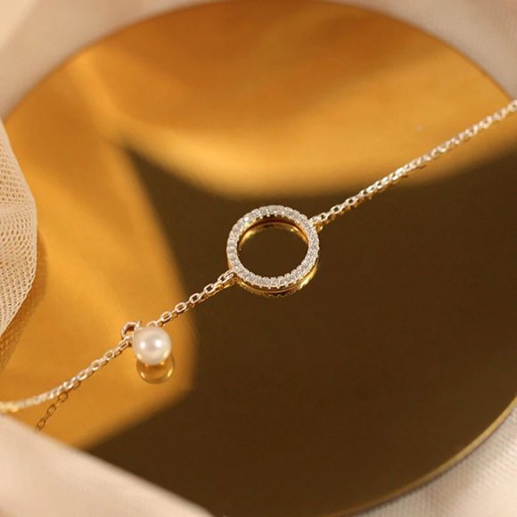 NEW Silver Simple Micro Pave Circle Bracelet - Picture 3 of 4